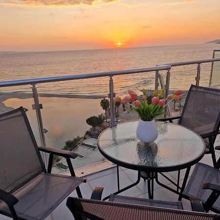 Sadet'S Penthouse Saranda Leilighet Eksteriør bilde