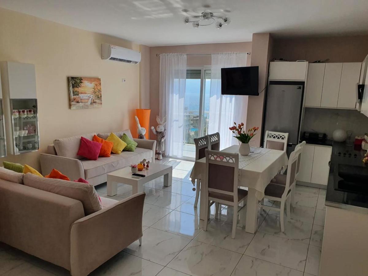 Sadet'S Penthouse Saranda Leilighet Eksteriør bilde