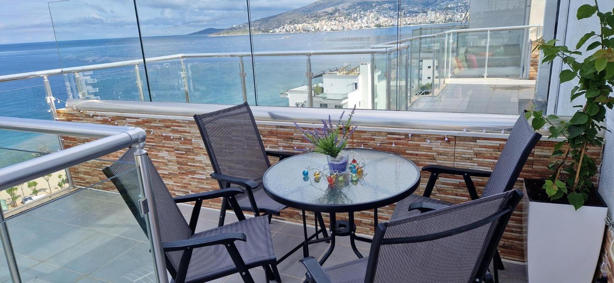 Sadet'S Penthouse Saranda Leilighet Eksteriør bilde
