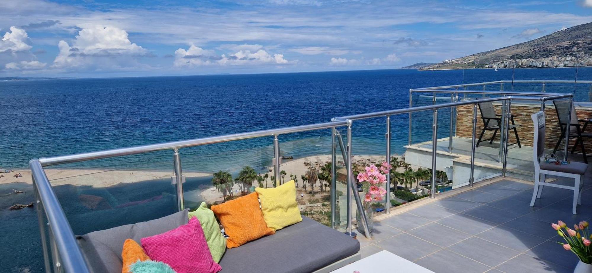 Sadet'S Penthouse Saranda Leilighet Eksteriør bilde