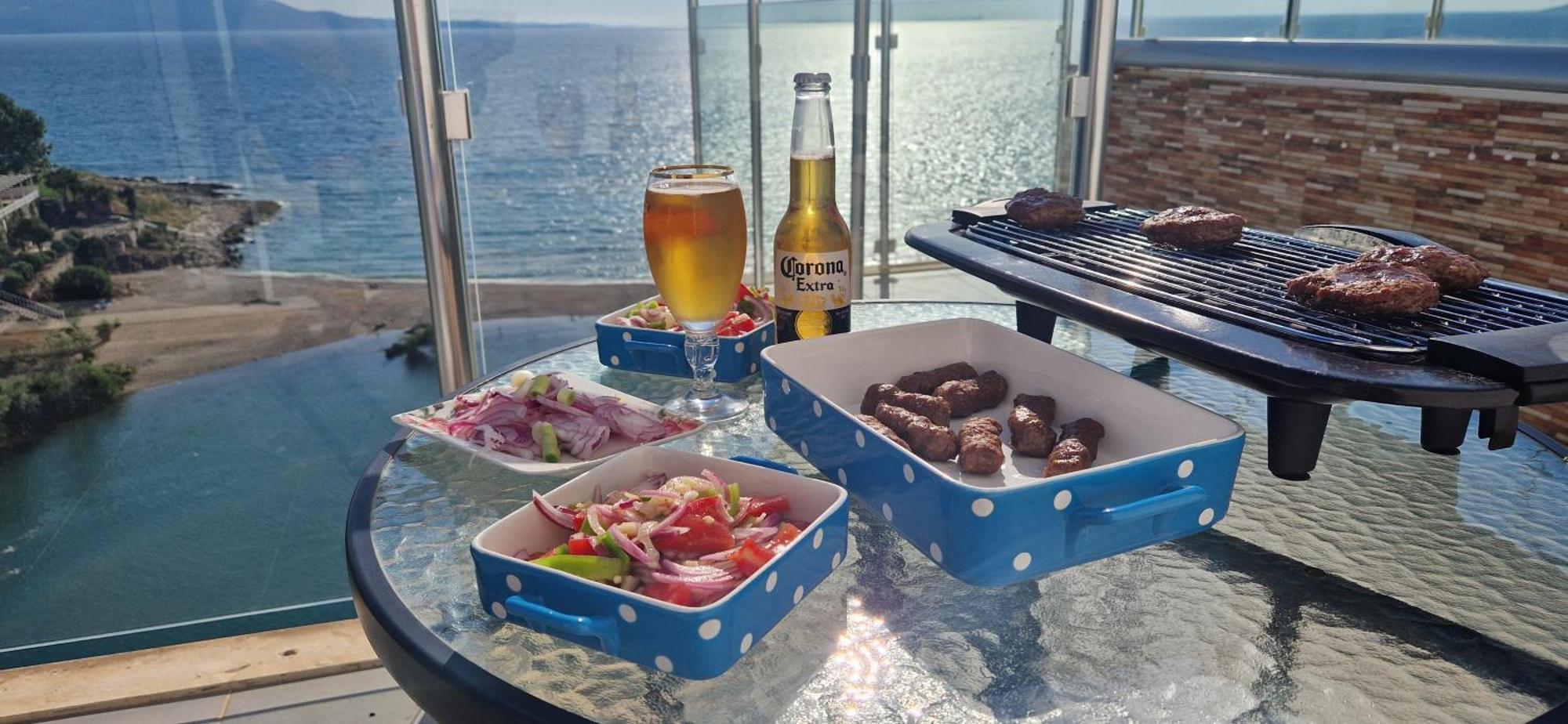 Sadet'S Penthouse Saranda Leilighet Eksteriør bilde